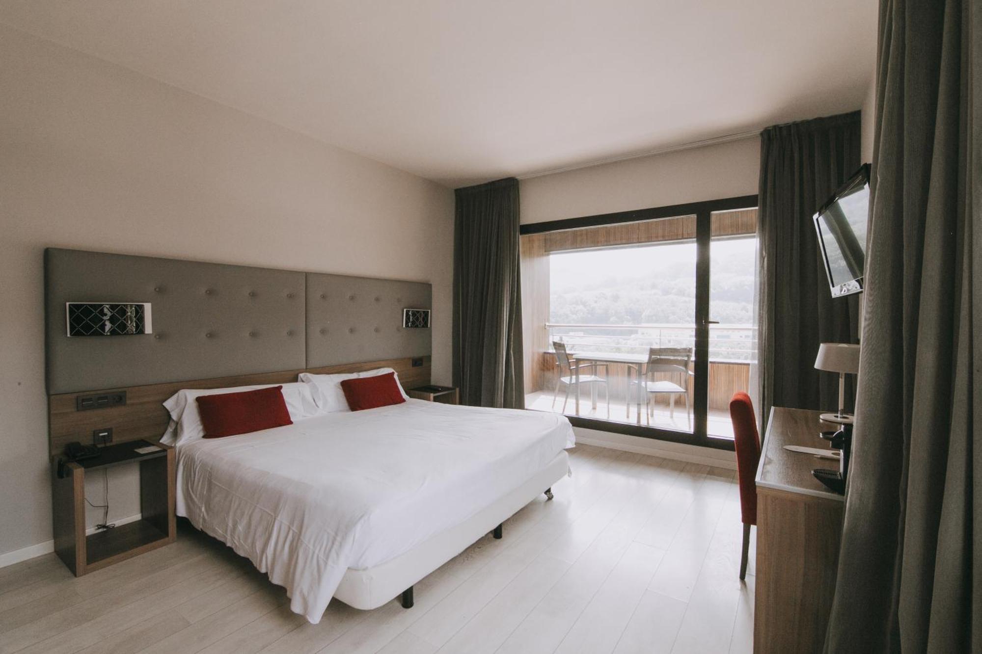 Hotel K10 Urnieta Luaran gambar